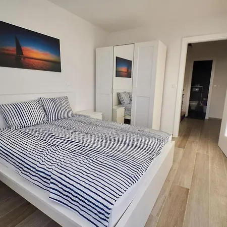 Miri Ii Comfortable Holiday Villa Privlaka (Zadar)
